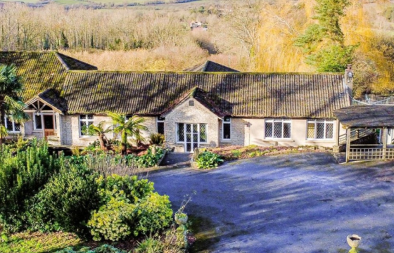 Updating in Upton Cheyney photo